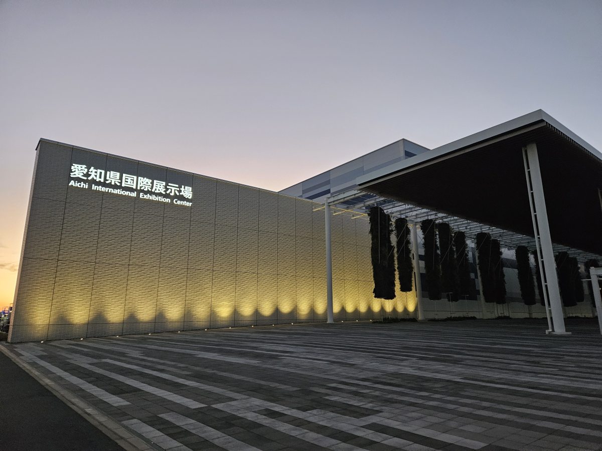 外へ出てつながる